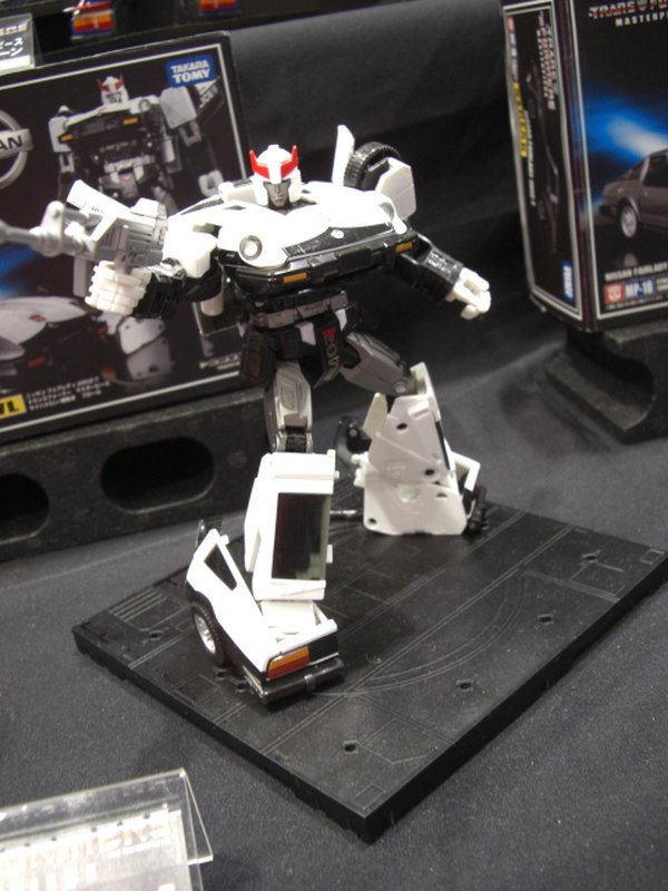 Tokyo Toy Show 2013   Masterpiece Transformers Display  With  MP 12T Tigertrack, MP 19 Smokescreen, More Image  (6 of 23)